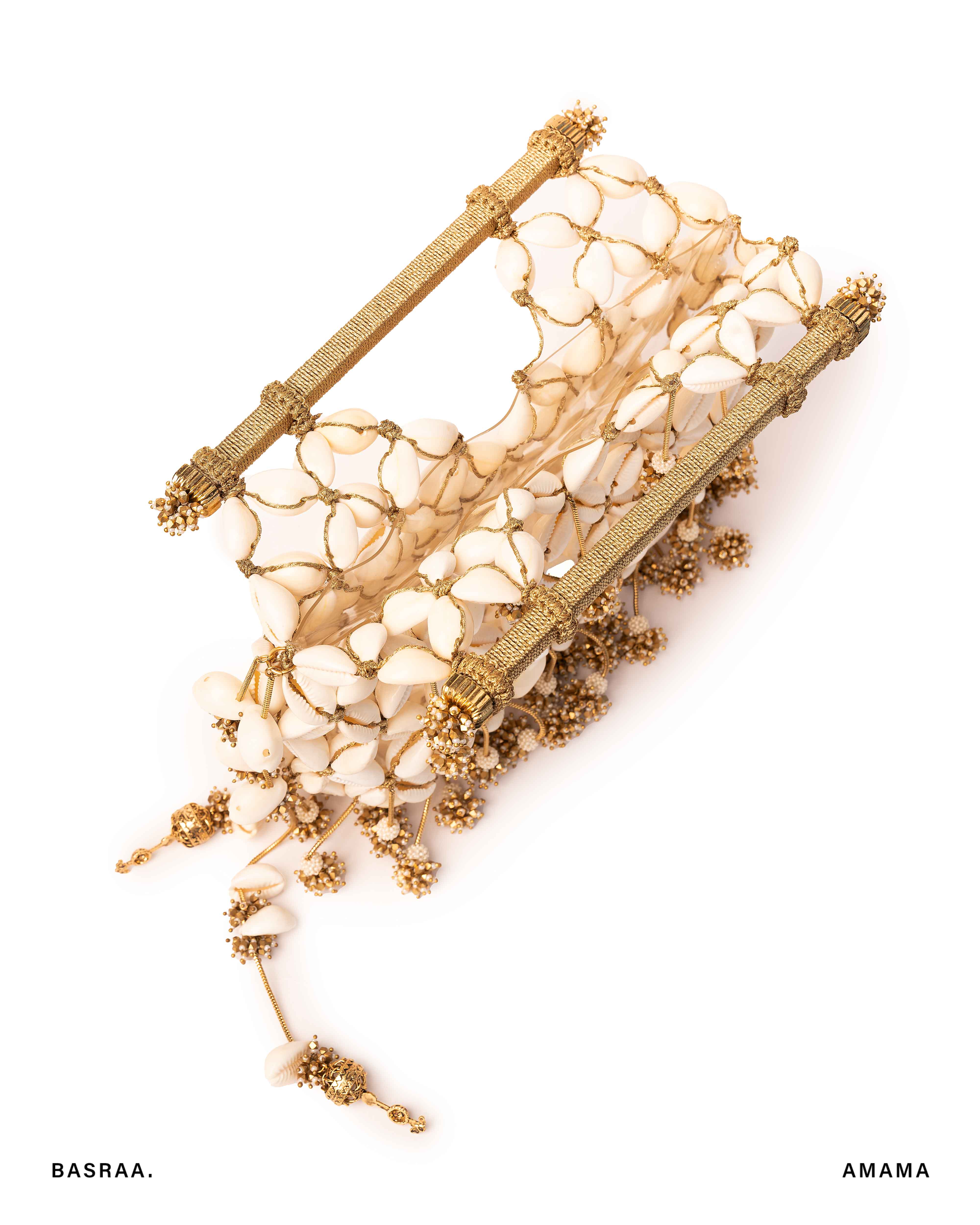 Basra Cowrie Woven Handheld - Image 3